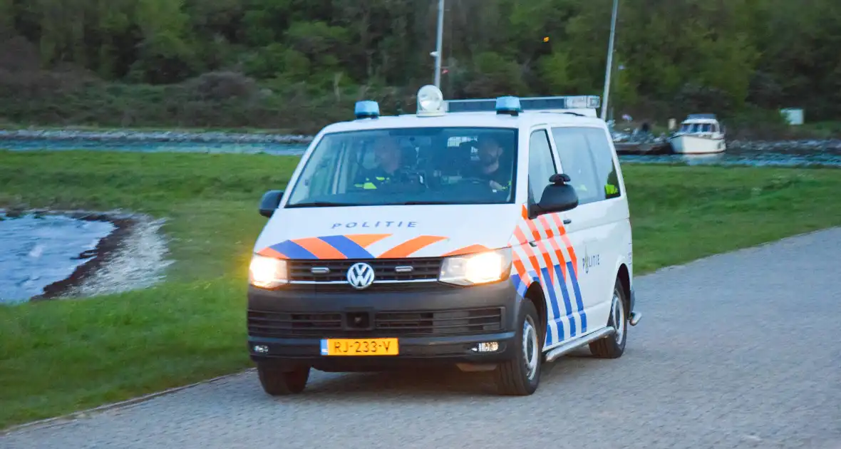 Grote zoekactie vanwege afgeschoten noodsignaal - Foto 5