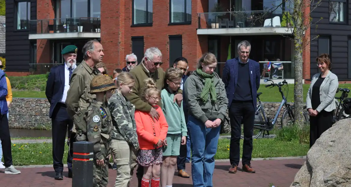 Herdenkingsvlucht Britse Lancaster voor Dodenherdenking - Foto 4