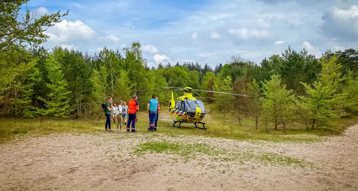 Traumahelikopter landt bij Zonnegloren - Foto 8
