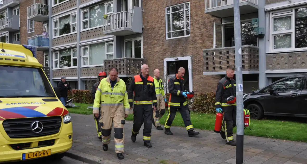 Auto ramt stroomkast belandt in bosjes - Foto 4