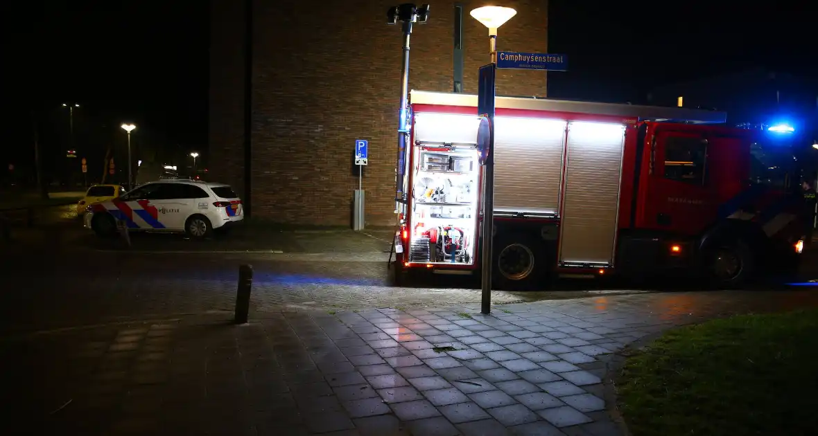 Meerdere voertuigen beschadigd na brand - Foto 1