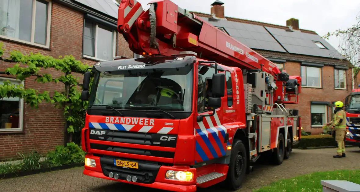 Brand in schoorsteen snel gedoofd - Foto 8