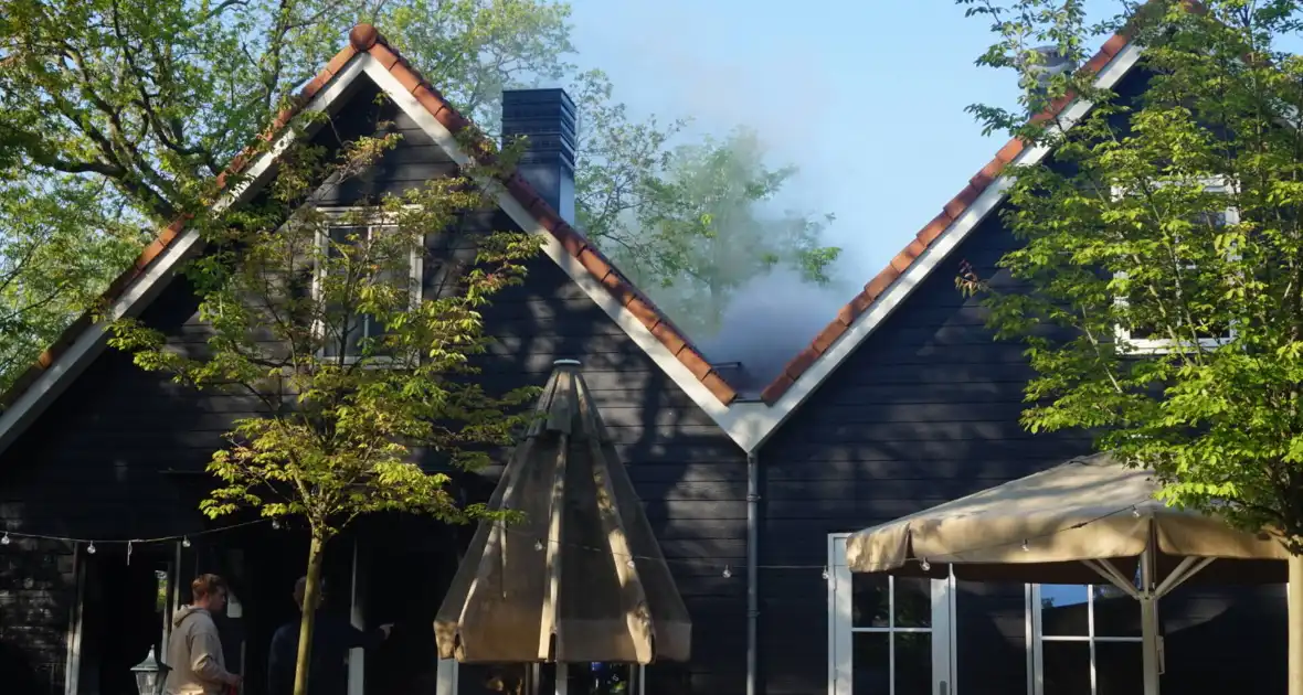 Uitslaande brand verwoest restaurant - Foto 1