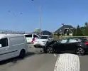 Grote schade na botsing tussen voertuigen