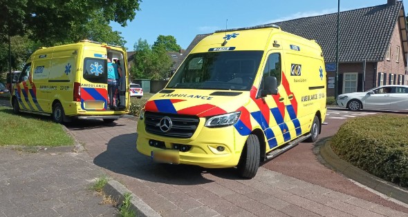 Motorrijder gewond bij botsing met auto op kruising - Afbeelding 11