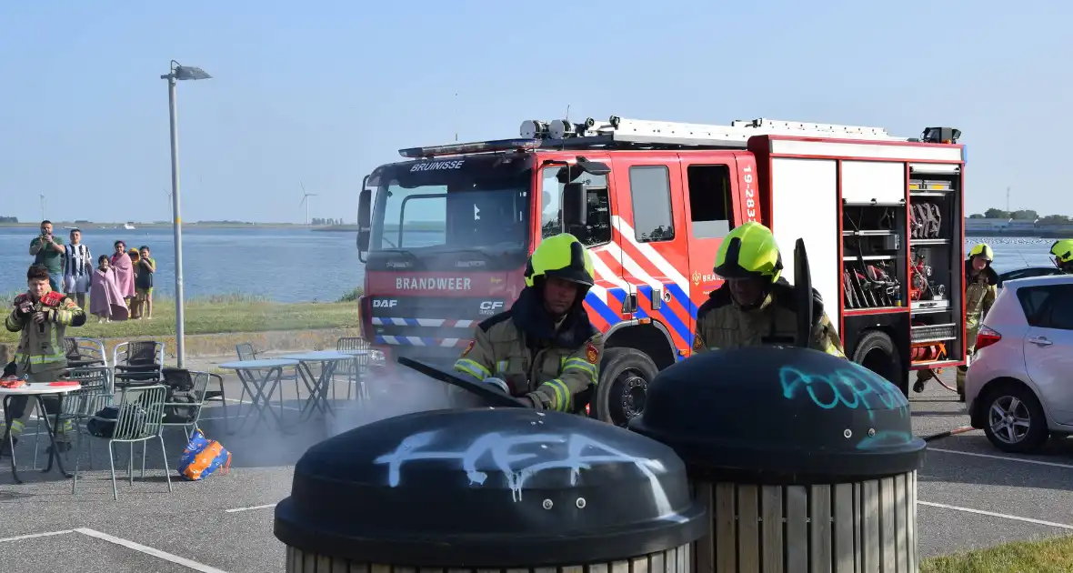 Container in brand door BBQ - Foto 1