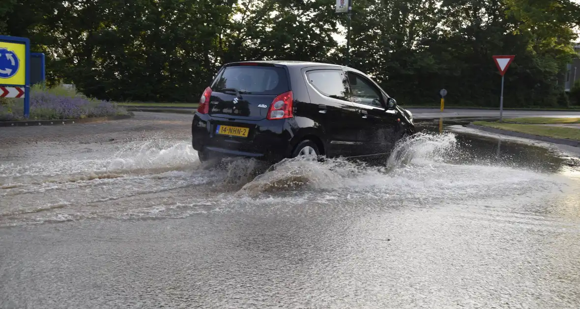 Opnieuw waterlekkage in woonwijk - Foto 14