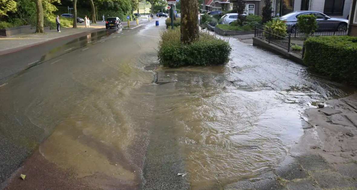 Opnieuw waterlekkage in woonwijk - Foto 5