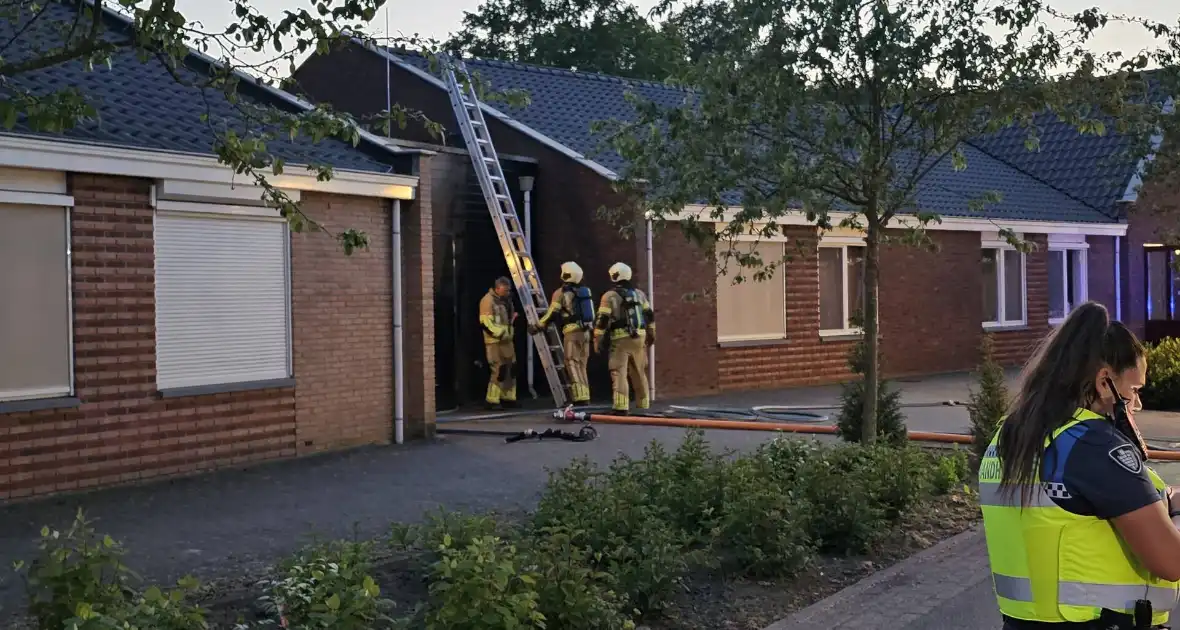 Rook van barbecue zorgt voor melding gebouwbrand