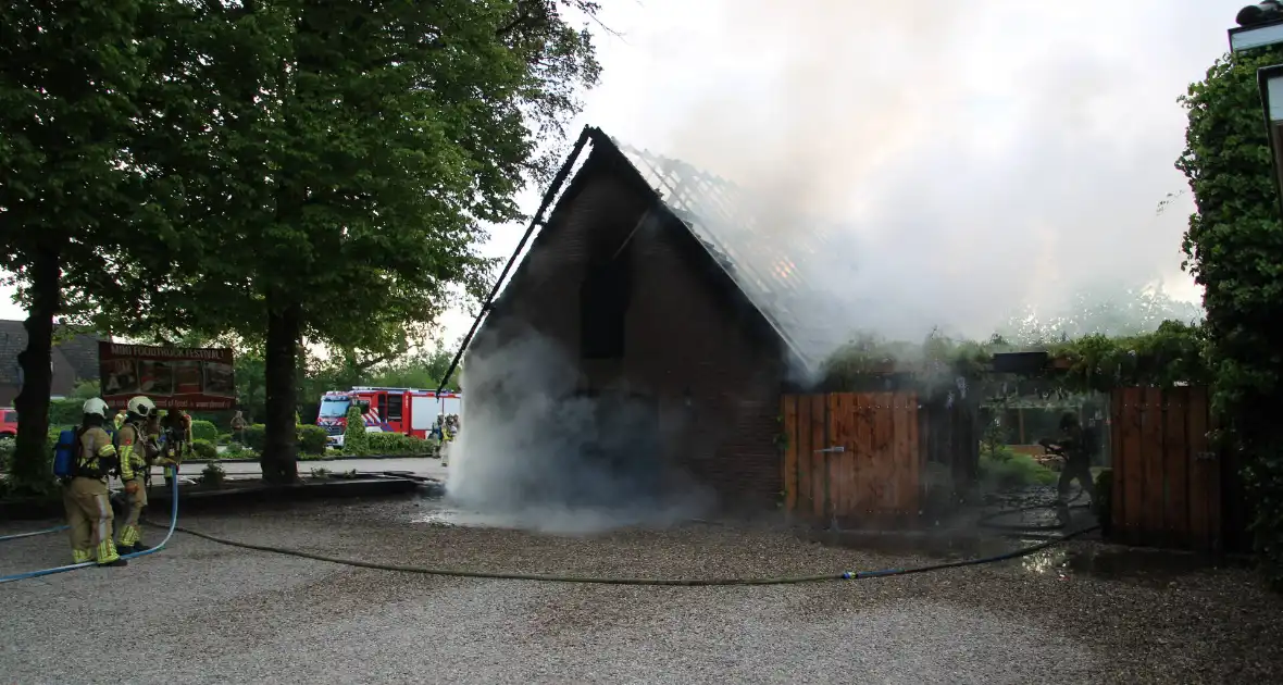 Schuur van restaurant verwoest door brand