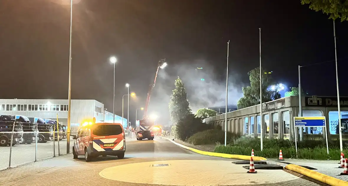 Flinke brand in meubelfabriek - Foto 2