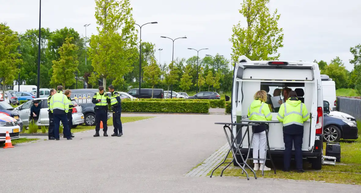 Algemene verkeerscontrole door Belastingdienst en politie - Foto 13