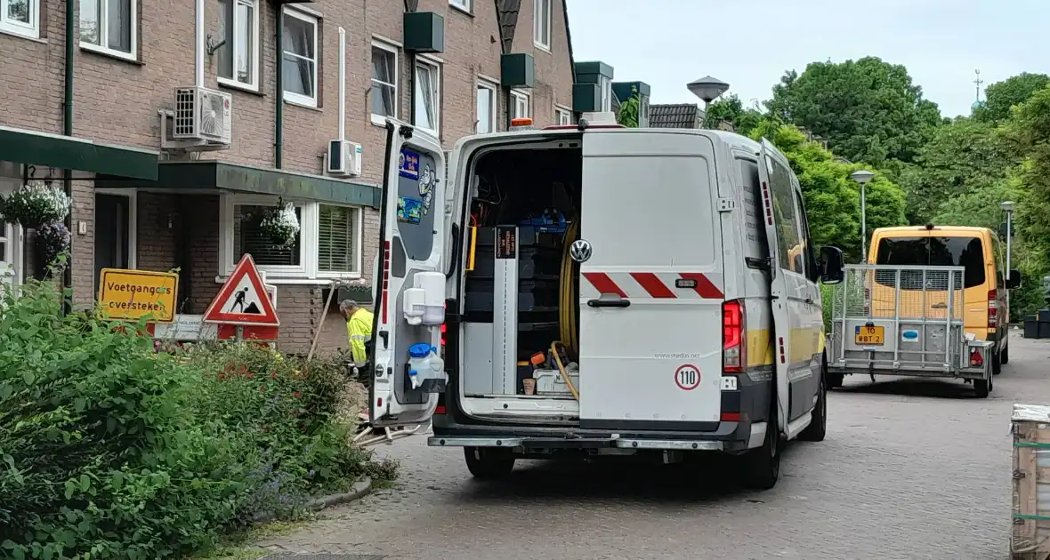 Gasleiding geraakt tijdens werkzaamheden voor glasvezelnetwerk - Foto 4