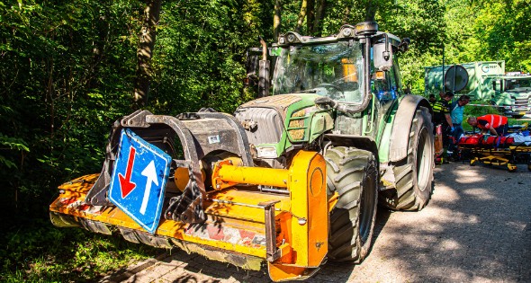 Meerdere slachtoffers ernstig gewond bij aanrijding - Afbeelding 3