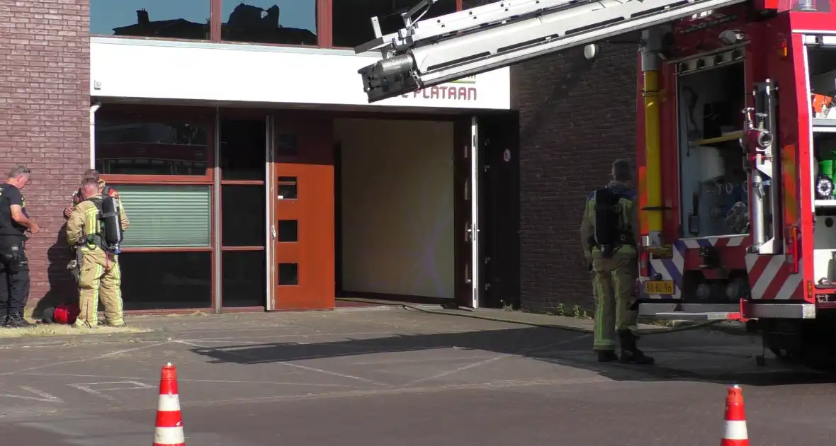 Brand in medisch centrum snel geblust - Foto 7