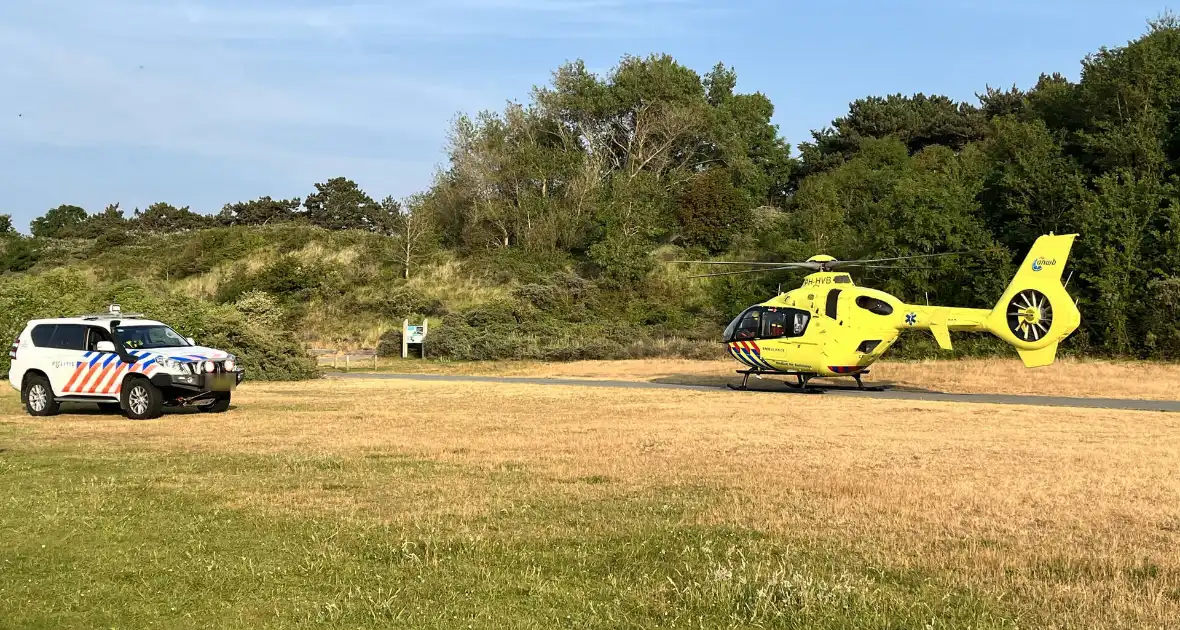 Fietser ernstig gewond bij botsing met paaltje - Foto 19