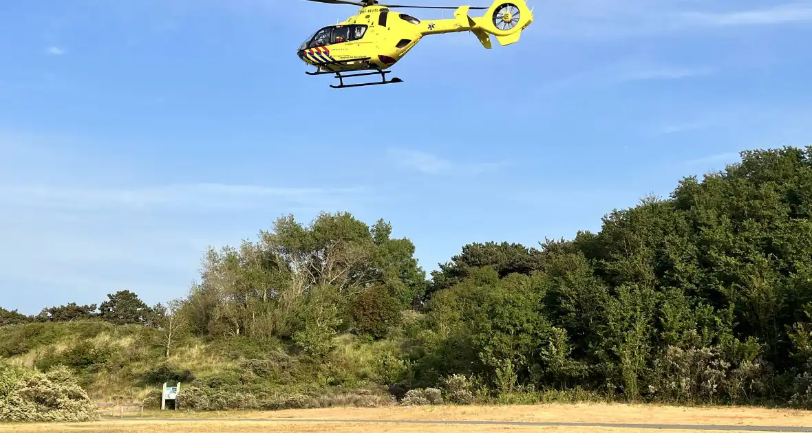 Fietser ernstig gewond bij botsing met paaltje - Foto 20