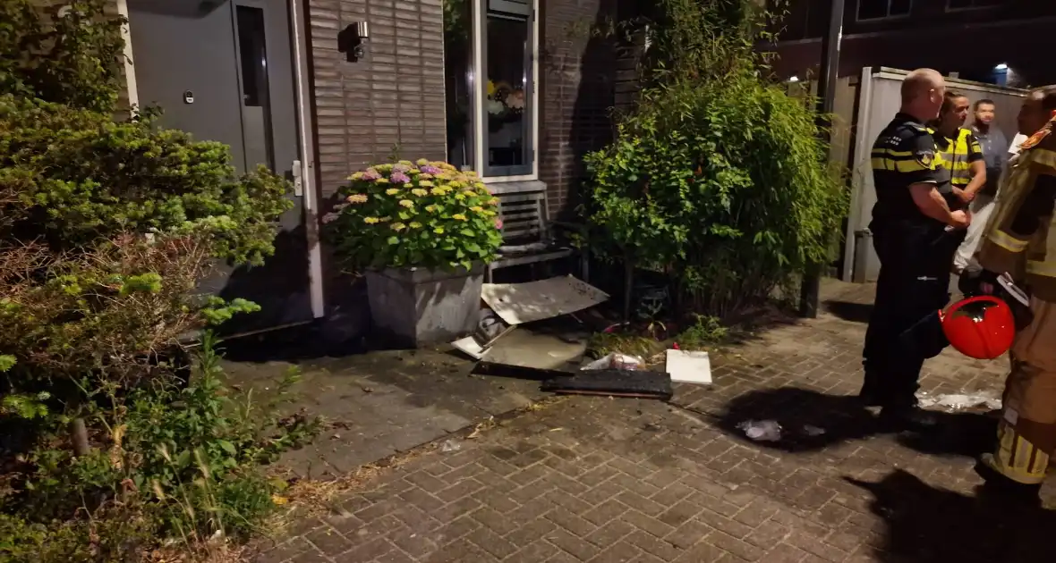 Buurman ontdekt brand in woning - Foto 10