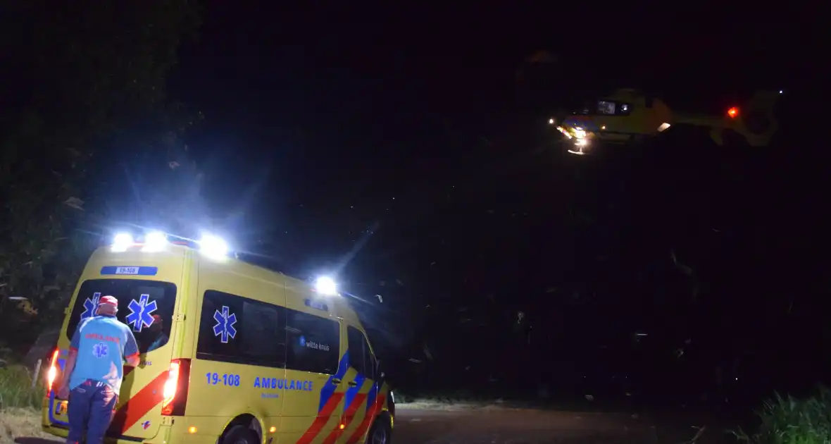Nachtelijke inzet van traumahelikopter in polder - Foto 12