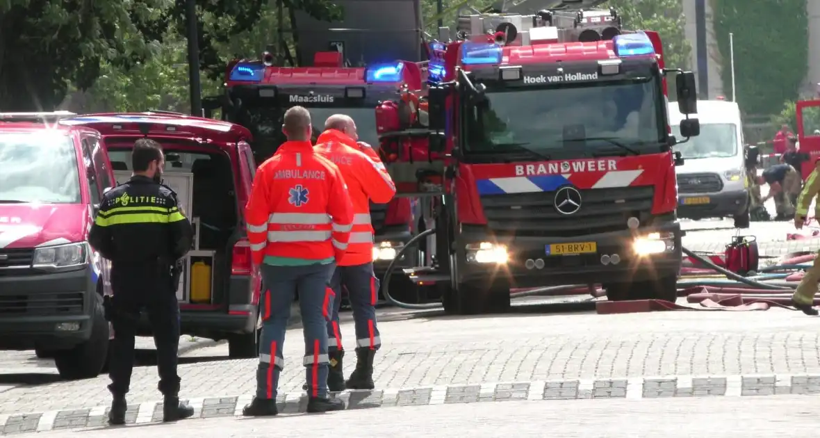 Meerdere woningen beschadigd door brand - Foto 4