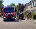 Kind krijgt knuffelbeer van brandweer na keukenbrand