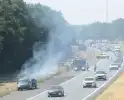 Bermbrand langs snelweg