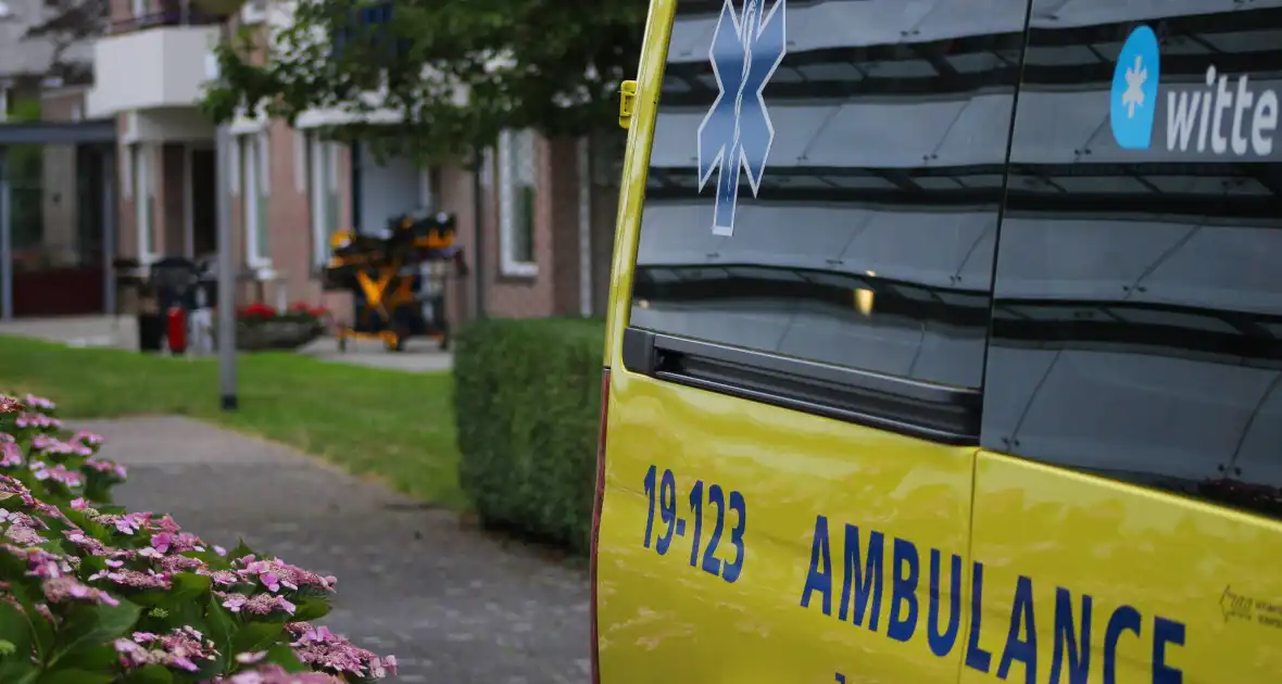 Persoon zorgt tweemaal voor inzet hulpdiensten - Foto 6