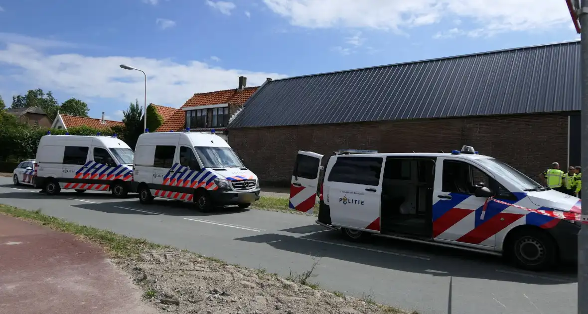 Man overleden bij verkeersongeval - Foto 4