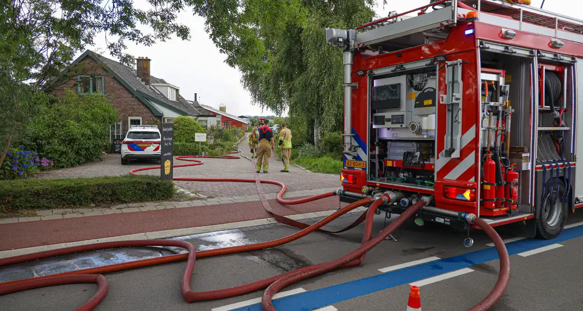 Flinke brand bij agrarisch bedrijf - Foto 4
