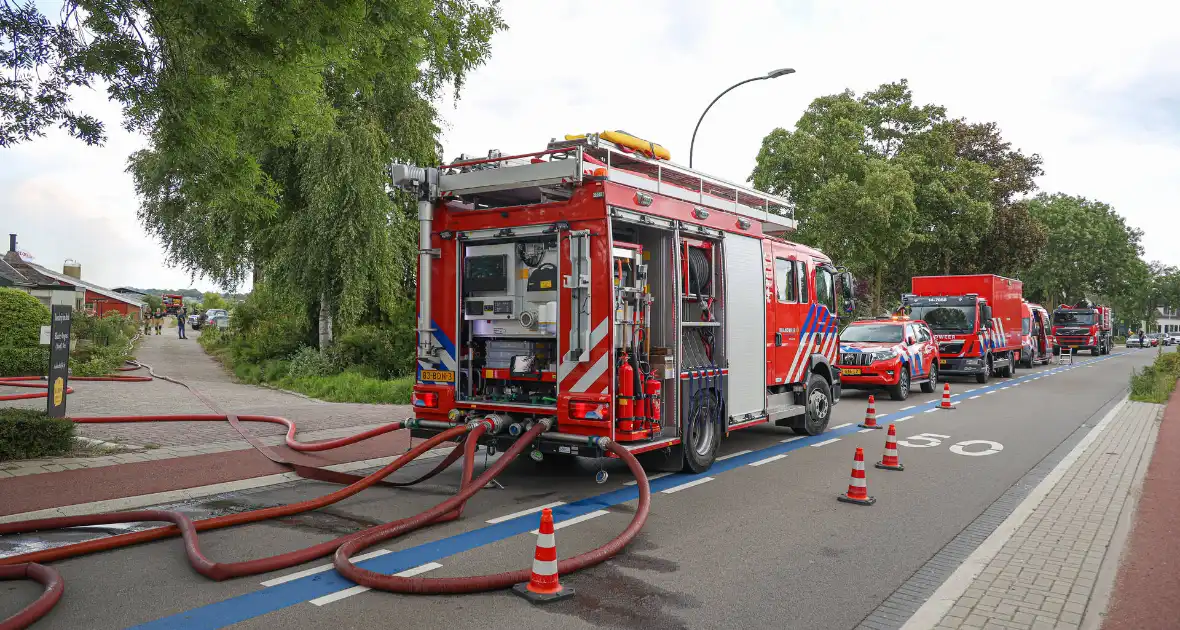 Flinke brand bij agrarisch bedrijf - Foto 5