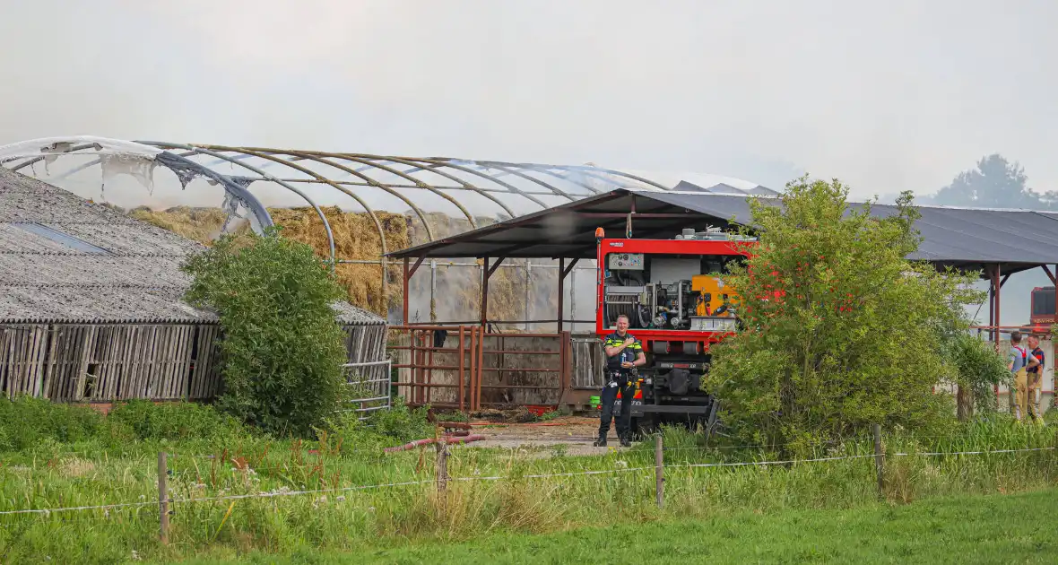 Flinke brand bij agrarisch bedrijf - Foto 6