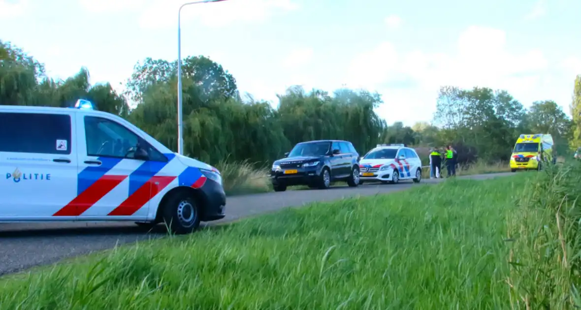 Persoon met ernstige steekwonden aangetroffen - Foto 1