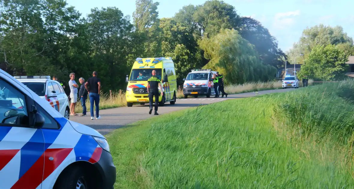 Persoon met ernstige steekwonden aangetroffen - Foto 5