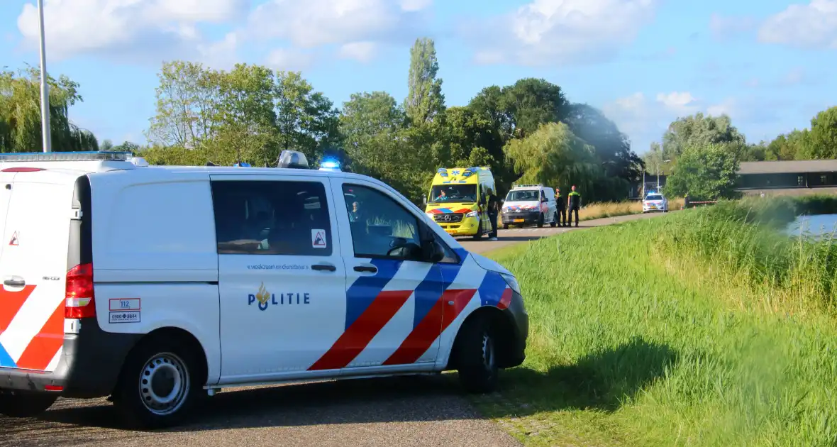 Persoon met ernstige steekwonden aangetroffen - Foto 6