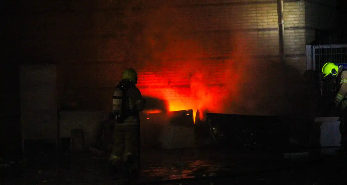 Meubilair in brand bij voetbalvereniging VV Zwaluwen - Foto 2