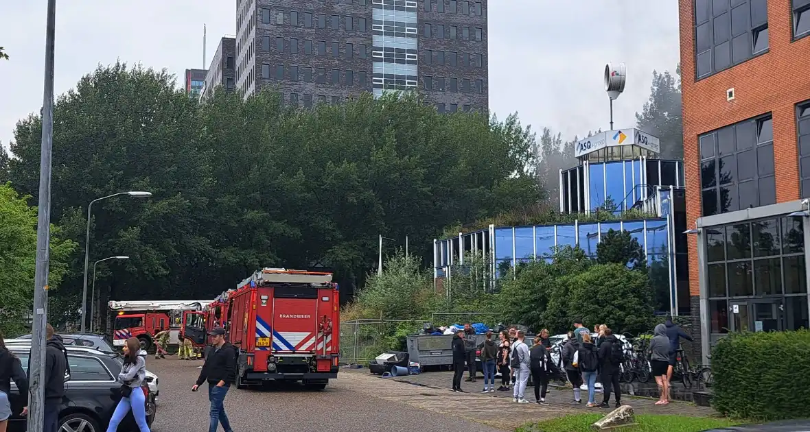 Flinke rookontwikkeling bij brand in leegstaand pand - Foto 1