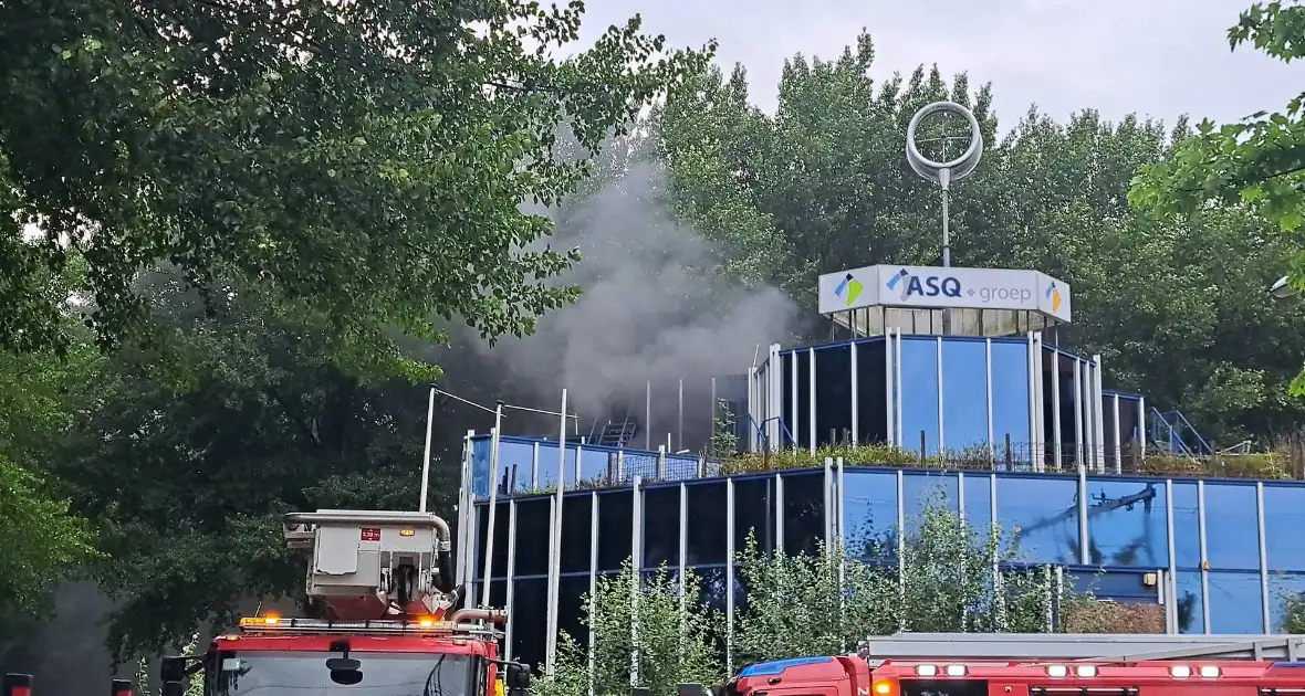 Flinke rookontwikkeling bij brand in leegstaand pand - Foto 2