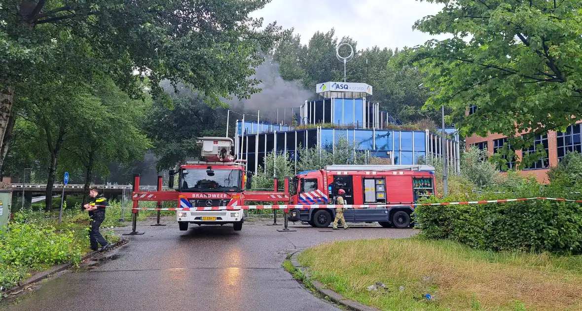 Flinke rookontwikkeling bij brand in leegstaand pand - Foto 3