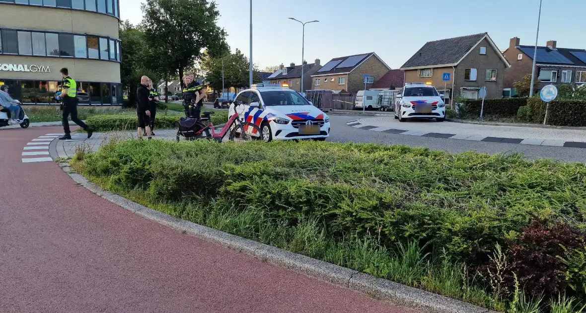 Bestuurder onder invloed rijdt e-bikker aan