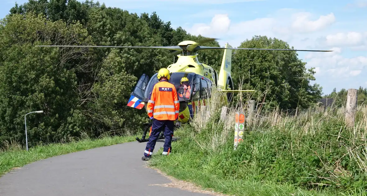 Automobilist slaat op de vlucht na aanrijding met fietser - Foto 4