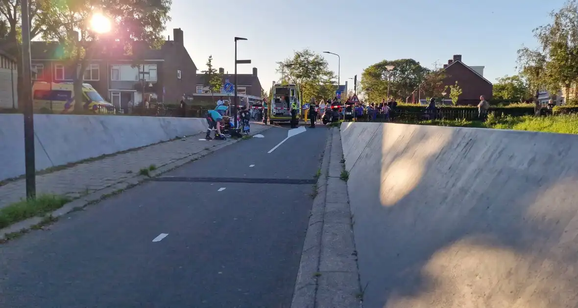 Voetganger ernstig gewond bij botsing met scooter