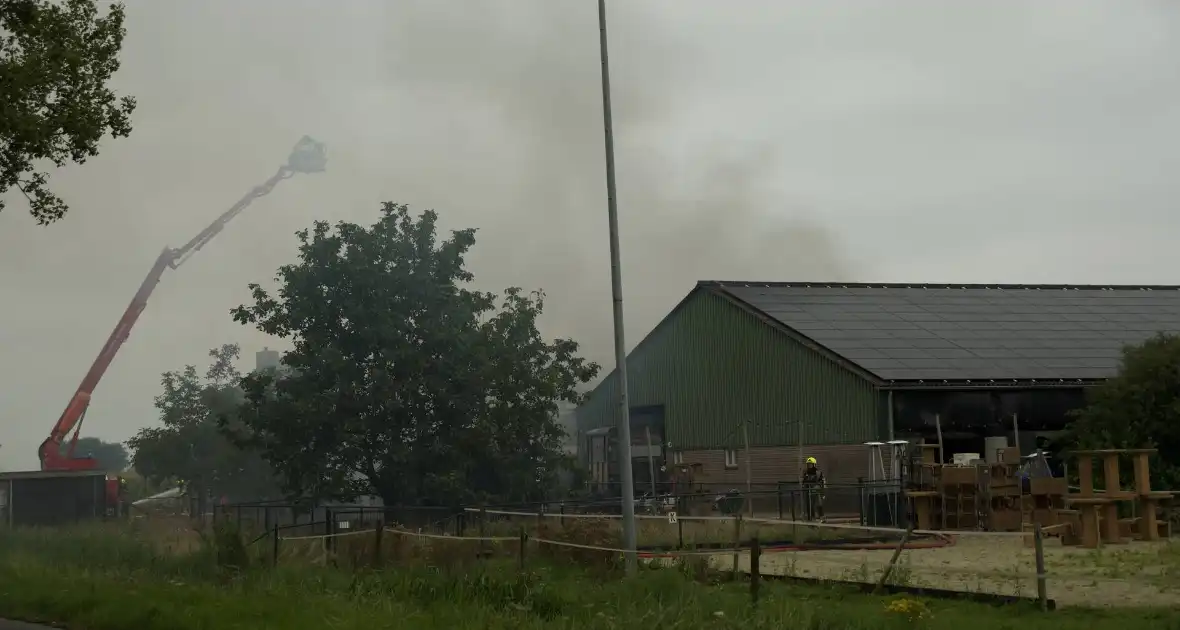 Boerderijwinkel verwoest door brand - Foto 15