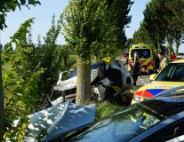 Bestuurder onder invloed veroorzaakt ernstig ongeval op polderweg