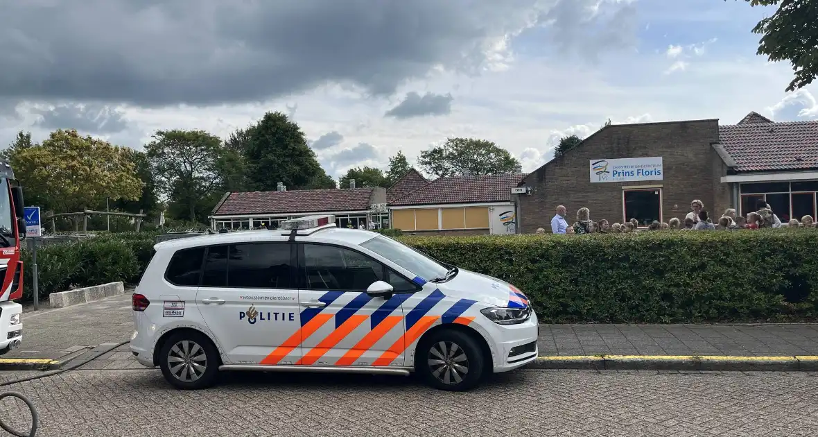 Twee scholen ontruimd door brand in lokaal - Foto 1