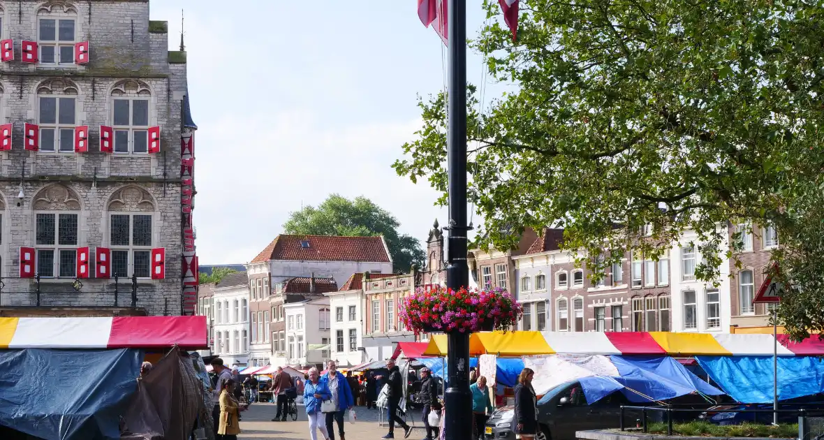 Gouds Monmartre op de markt