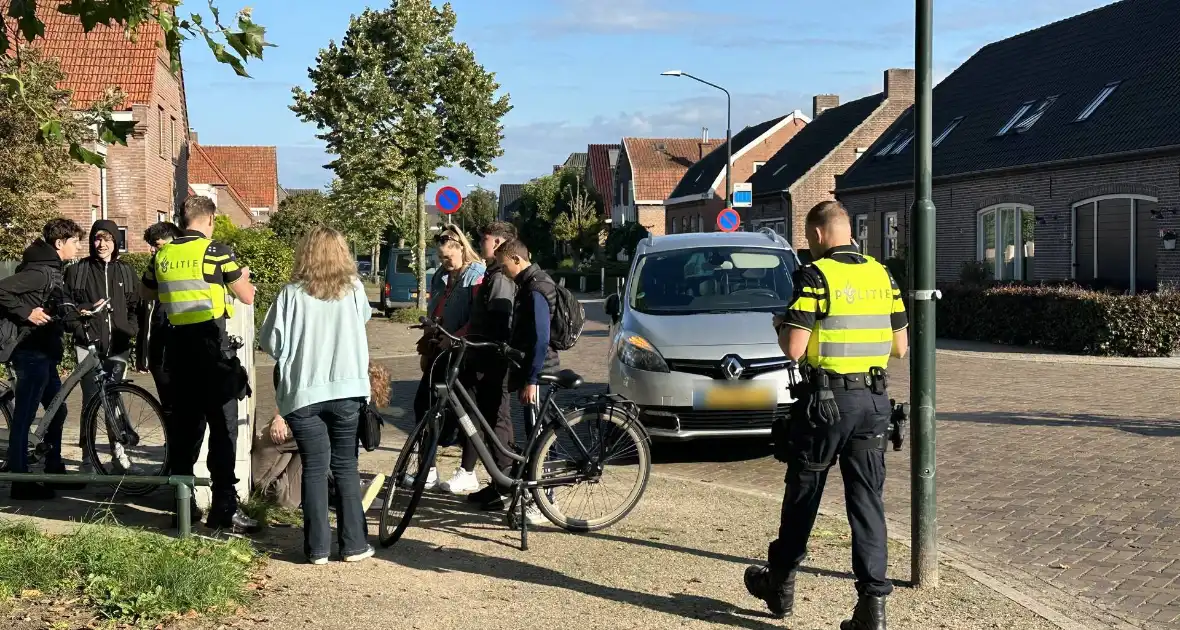 Fietster aangereden tijdens oversteken - Foto 2