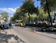 Motor aangereden door personenauto