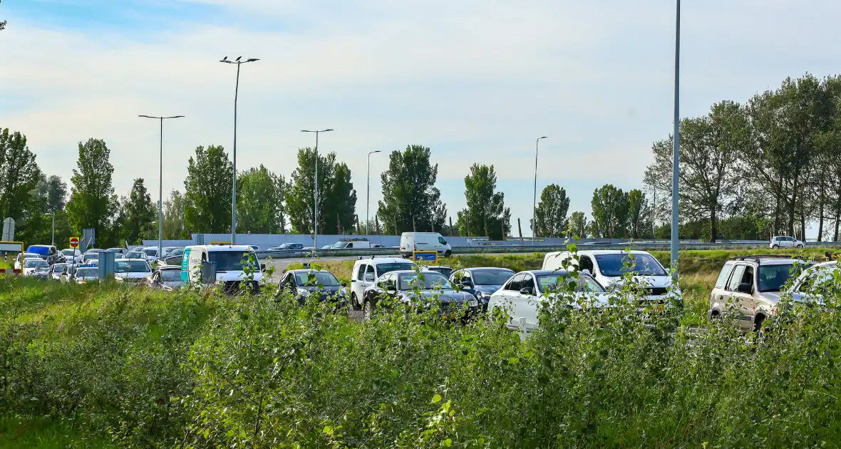 Lange files door milieu incident - Foto 1