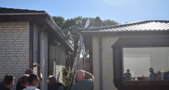 Brand bij woonwagen snel onder controle - Afbeelding 11