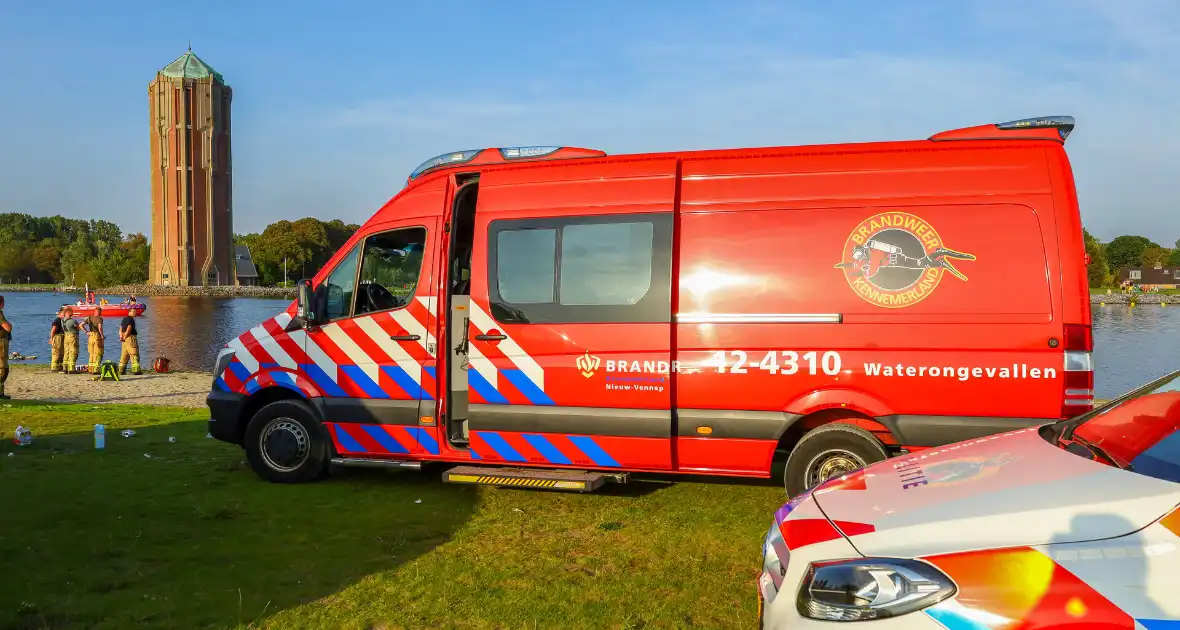 Grote zoekactie naar vermiste man in water - Foto 4